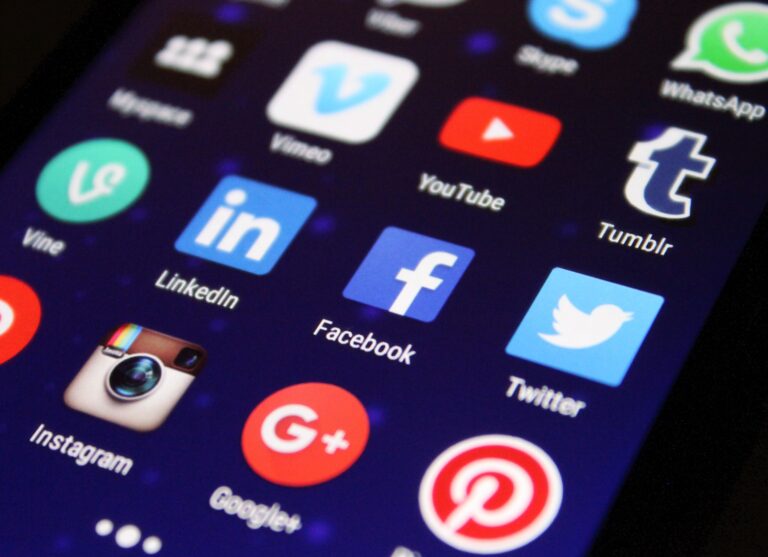Top Developer News Platforms in Tech Content Marketing: Where to Actually Reach Engineers